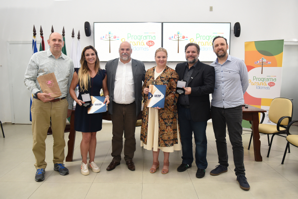 UENP recebe visita da delegação do Canadá pelo Paraná Fala Francês