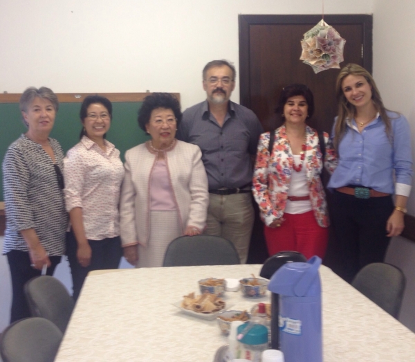Coordenadoria de Relações Internacionais da UENP participa de reunião com demais Assessores na UEL